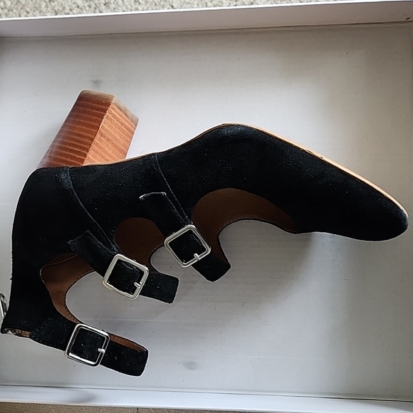 Block heel strappy shoes - Picture 2 of 8